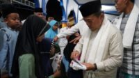 Safari Ramadhan di Tabir Selatan, Al Haris Serahkan Uang Bangun Masjid Serta Santuni Anak Yatim