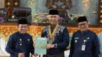 Gubernur Al Haris Hibahkan Aset Lima Bidang Tanah  ke Kota Jambi Pada  HUT ke- 77
