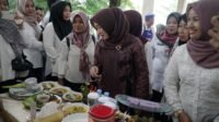 Hesnidar Haris Buka Lomba Masak Pindang Ikan Patin