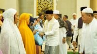Pj Bupati Aspan Dampingi Gubernur Al Haris Safari Subuh
