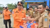 Pj Bupati Mukti Said Lauonching Pendestribusian Logistik KorbanTerdampak Banjir Untuk 10 Kecamatan