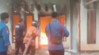 Rumah Diduga Jadi Penampungan BBM Ilegal Terbakar