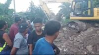 Ruas Jalan Rusak Parah di Kecamatan Batang Mesumai di Perbaiki