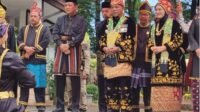 Masuki Rumah Dinas, Pj Bupati Jangcik Mohza di Sambut Secara Adat Khas Melayu Merangin