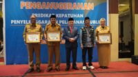 Ikuti Penganugerahan Predikat Kepatutan Pelayanan Publik, Gubernur Al Haris:Penting Sekali Peningkatan Kualitas Pelayanan Publik