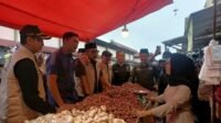 Sekda Provinsi Jambi Bersama Tim TPID Sidak Sembako Jelang Ramadhan
