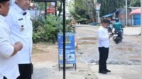 Bupati Syukur Instruksikan Kadis PUPR Cepat Tangani Jalan Rangkayo Hitam Yang Rusak