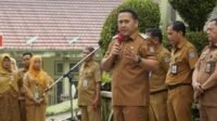 Apel Pertama Masuk Kerja di RSD Kol Abundjani, Bupati M Syukur Sentil 11 Dokter Tidak Hadir