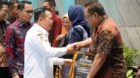Pemprov Jambi Anugerahkan Paritrana Award ke Pelaku Usaha