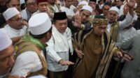 Hadiri Tabligh Akbar,  Gubernur Al Haris Rasakan Mamfaat Pesan Inspiratif Dari Buya Yahya