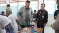 Bersama Wamen PAN – RB, Gubernur Al Tinjau Pelaksanaan MBG di SMAN 10 Kota Jambi