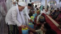 Gubernur Al Haris Salurkan  CSR Bank 9 Jambi, Sekaligus Dengan  Dana Hibah Masjid Serta Mushola Dari Pemprov