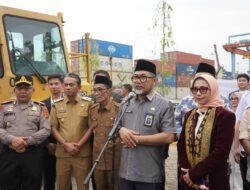 Sekda Sudirman Lepas Ekspor Pinang 36 Ton ke Bangladesh