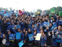 Bertepatan HUT KORPRI Ke-54, Gubernur Al Haris Serahkan 6.438 SK ASN P3K