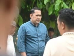 Bupati M. Syukur Jatuhkan Sangsi SP 1 Kepegawai Karena Tak Masuk Kantor Pasca Nataru