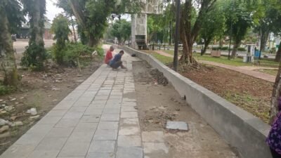 Katanya Rampung,Proyek Taman Kota Bangko di Termin 100%, Namun Kenapa Masih Dikerjakan, Tukang: Kami Diperintahkan Kabid Cipta Karya