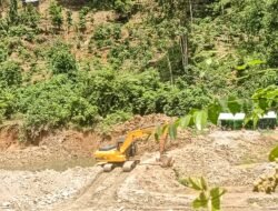 Diberitakan Bermain Tambang Ilegal, Kasi Kesra Desa Ngaol Sadi: Nak Main PETI Nian Aku, Kau Nak Ngapo