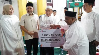 Safari Ramadhan di Masjid Tua Dusun Ampelu Bungo, Gubernur Al Haris Kenang Inisiator Pendiri Jambi H. Hanafi