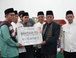 Safari Ramadhan di Tanjab Timur, Wagub Sani Salurkan Bantuan Stunting, CSR Hingga BAZNAS