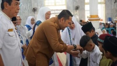 Hari Baik Bulan Baik, M. Syukur Santuni Sejumlah Anak Yatim