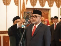 Sudirman Resmi Dilantik Gubernur Al Haris Sebagai Komisaris Utama Bank Jambi