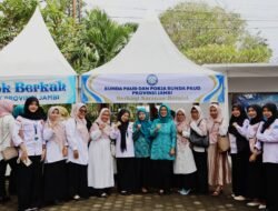 Rabu Berkah PKK Jambi, Bunda PAUD Bagikan Sarapan Bergizi untuk Warga