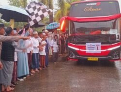 388 Calon Jamaah Haji Asal Merangin Berangkat Menunaikan Rukun Islam ke Lima ke Tanah Suci Mekkah