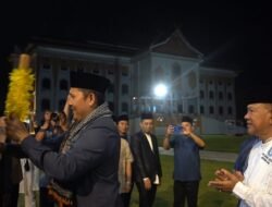 Lepas Pawai Takbir Idul Adha, Bupati M. Syukur:  Mari Jaga Situasi Agar Tetap Aman dan Kondusif