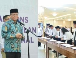Menaker Lantik 976 ASN, Tekankan Semangat Belajar, Integritas, dan Kekompakan