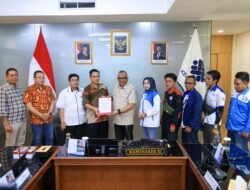 Wamenaker Bertindak Cepat Atas Permasalahan Kerja di Hari Libur Nasional Wajib Bayar Lembur