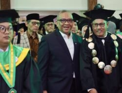 Wamenaker: Industri Kini Tak Lagi Hanya Bertanya Ijazah, tapi juga Kompetensi