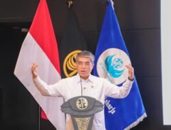Menaker Yassierli: Pekerja dan Perusahaan Harus Jadi Mitra Strategis