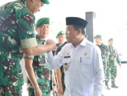 Tangis Keluarga Pecah, Saat Gubernur Al Haris Sambut 450 Prajurit Yonif 142/KJ Kembali dari Satgas Pamtas Papua