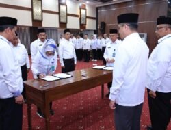 Lantik Pejabat Baru, Menaker Minta Berikan Kinerja Terbaik bagi Masyarakat