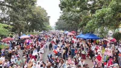 Tumpah Ruah, Diperkirakan 10 Ribu Lebih Pelajar Ikuti Pawai HUT ke-81 RI
