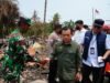 Gubernur Al Haris Tinjau Kebakaran di Tanjabtim, Bantu Biaya Pembangunan Rumah Korban