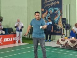 Sambut HUT RI ke 81, Bupati M. Syukur Gelar Turnamen Bulutangkis