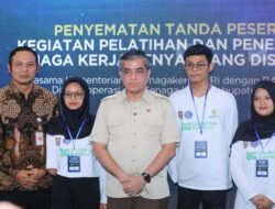 Wamenaker Tekankan Penguatan Kompetensi dan Kemampuan Bahasa untuk Perluas Peluang Kerja
