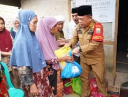 Salurkan Bantuan Korban Pasca Kebakaran, Gubernur Al Haris Siap Bantu Bedah Rumah Warga